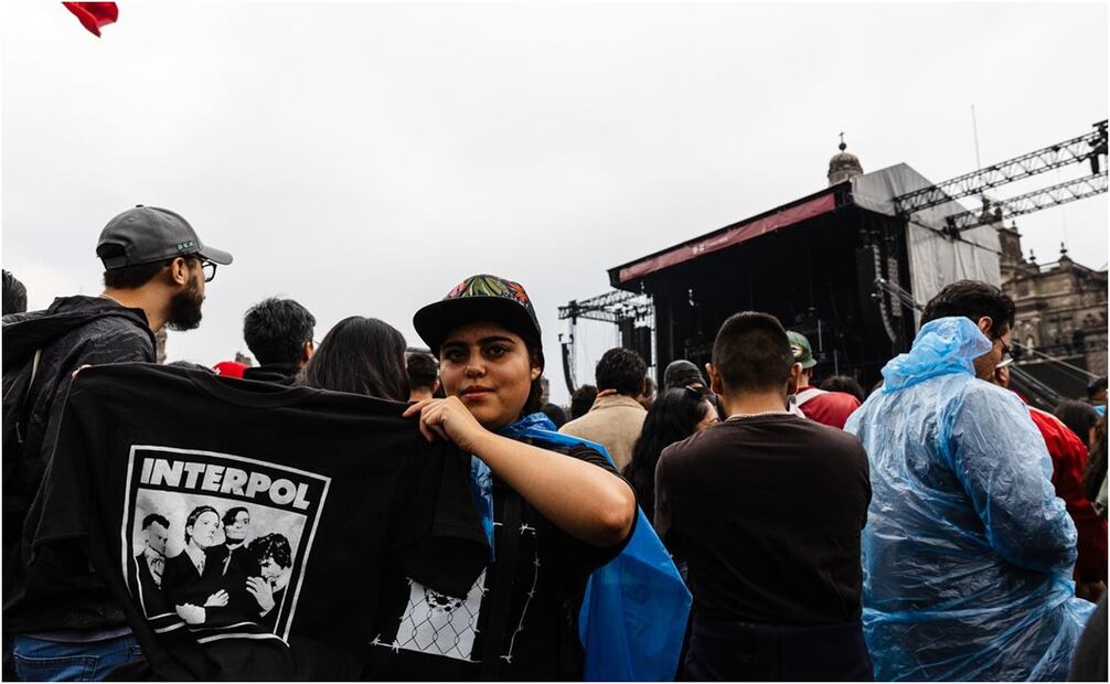 Concierto de Interpol en el Zócalo de CDMX. Fotos: Abril Ángulo/ El Universal