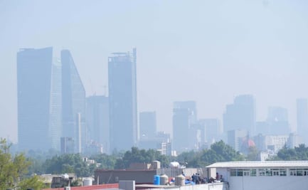 Se mantiene contingencia ambiental este martes; estos autos no circulan