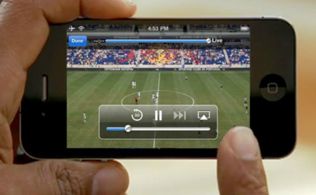 Asimismo, sostienen que existen indicios de que la web supone una vulneración de los derechos de producción de las grabaciones audiovisuales y de radiodifusión