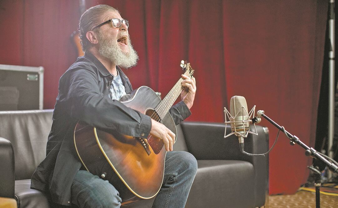 Fue acusado de robar el crédito de un tema de Amores perros. Foto: ARCHIVO EL UNIVERSAL