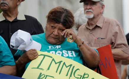 Muere un décimo inmigrante hallado en un camión de carga en Texas