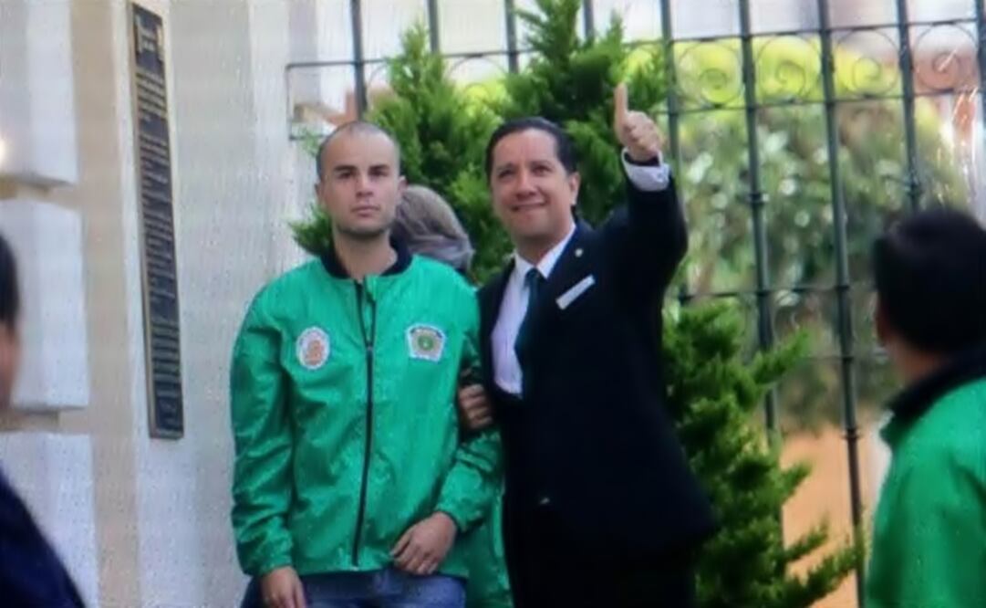 He spoke to media at the Autonomous University of the State of Mexico. (Photo: Jorge Alvarado)