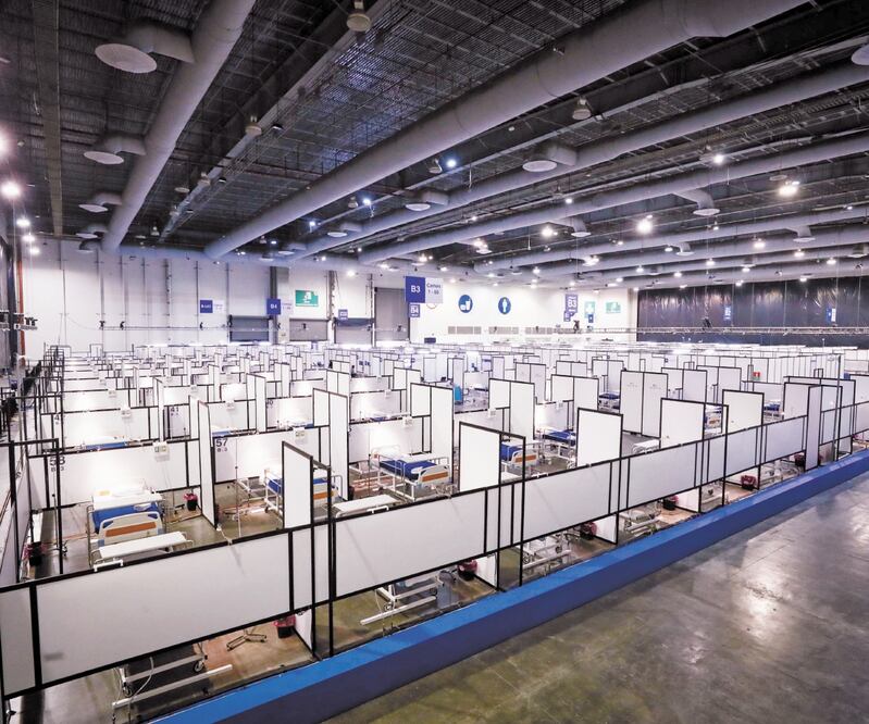 El lunes iniciará operaciones la Unidad Temporal Covid-19 del Centro Citibanamex, que tiene capacidad para atender hasta a 854 infectados. DIEGO SIMÓN. EL UNIVERSAL