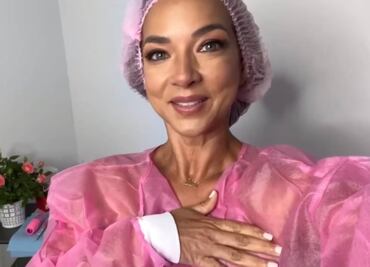 Adamari López muestra el proceso de tatuarse los senos tras someterse a mastectomía