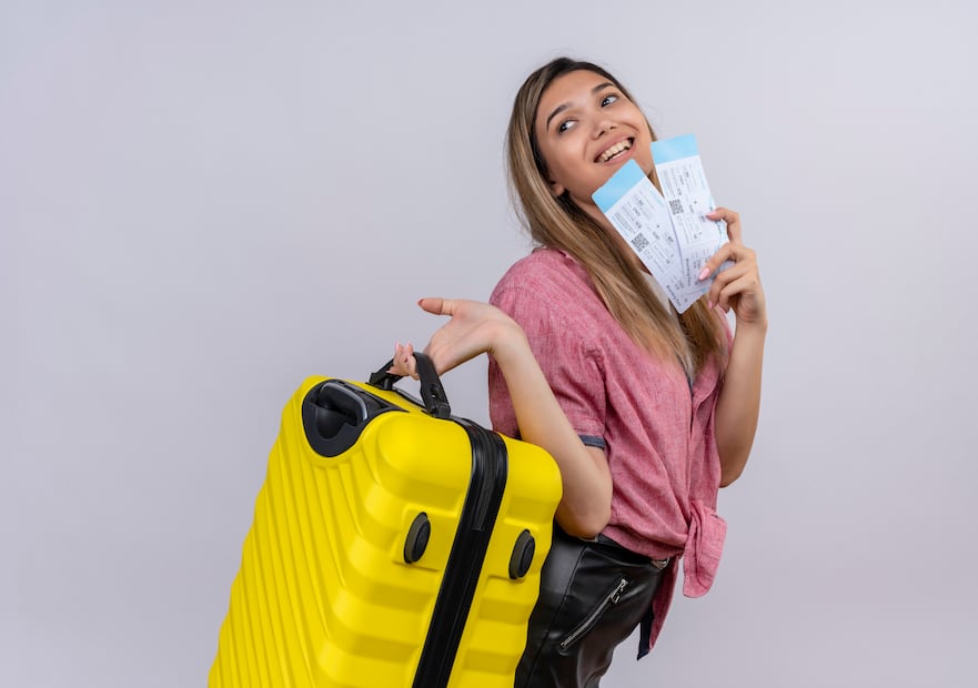 Buscar vuelos baratos requiere comparar precios, anticipar la compra y ser flexible con fechas.
Foto: Freepik