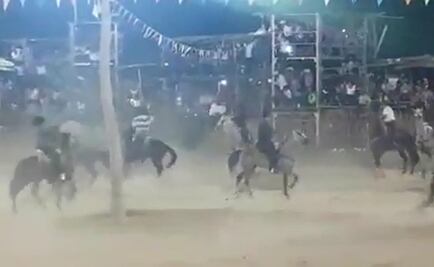 Escapa toro de ruedo y lesiona a 6 personas en Yucatán