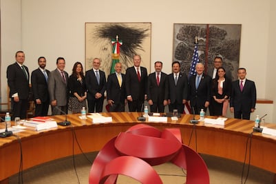 Videgaray se reúne con líderes de región Cali-Baja