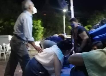 Hombres armados atacan a hombre y a niño; generan pánico en pleno centro de Iguala