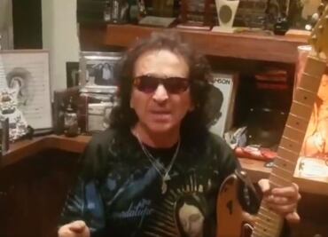 Alex Lora manda mensaje a los mexicanos: "Aguante México", dice por coronavirus