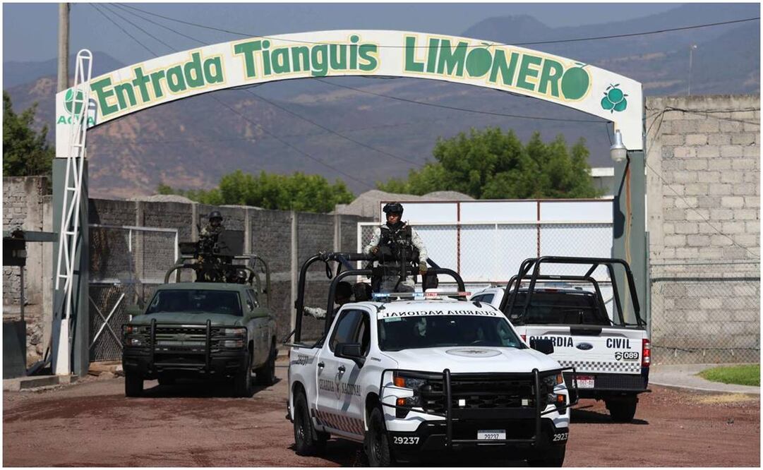 Cerca de mil elementos de la Guardia Nacional, Ejército y de la Secretaría de Seguridad Pública local  mantienen el despliegue en seis municipios de la Tierra Caliente de Michoacán. Foto: Diego Simón / EL UNIVERSAL
