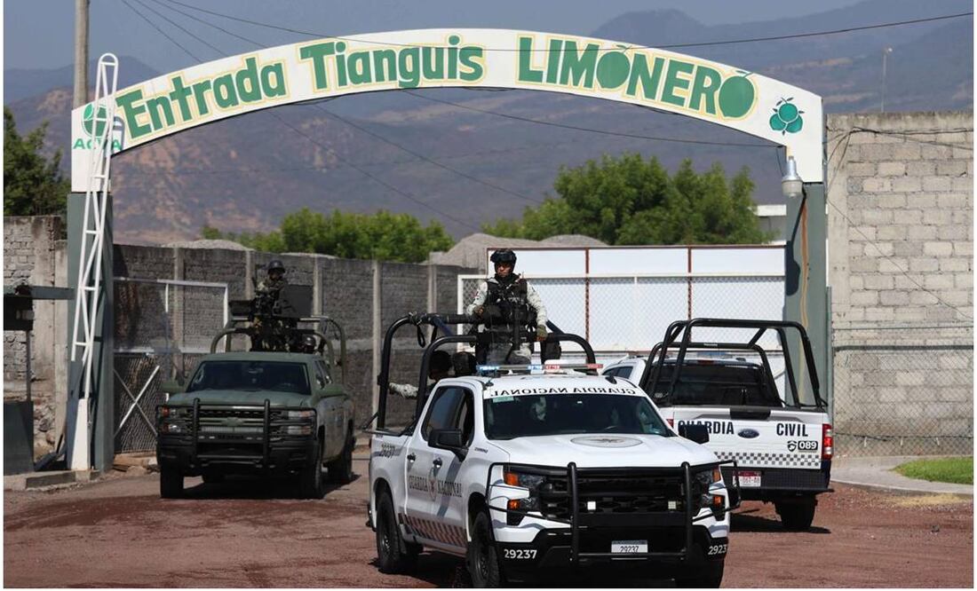 Cerca de mil elementos de la Guardia Nacional, Ejército y de la Secretaría de Seguridad Pública local mantienen el despliegue en seis municipios de la Tierra Caliente de Michoacán. Foto: Diego Simón / EL UNIVERSAL