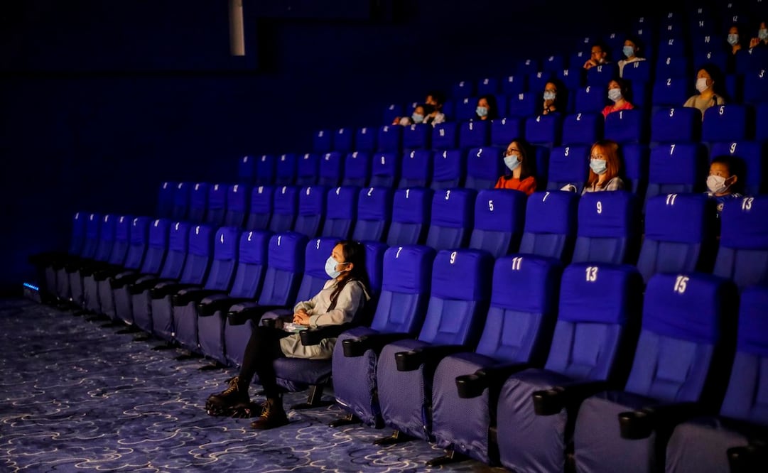 Sin cines, no hay estrenos, pero sin estrenos, el público no va a los cines. Foto: EFE
