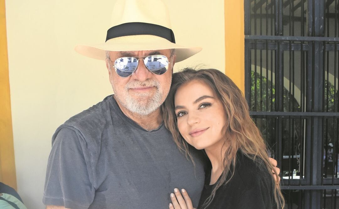 Padre e hija se encuentran grabando en Mérida la telenovela de Las Estrellas, Tierra de esperanza, Foto: Armando Pereda / EL UNIVERSAL