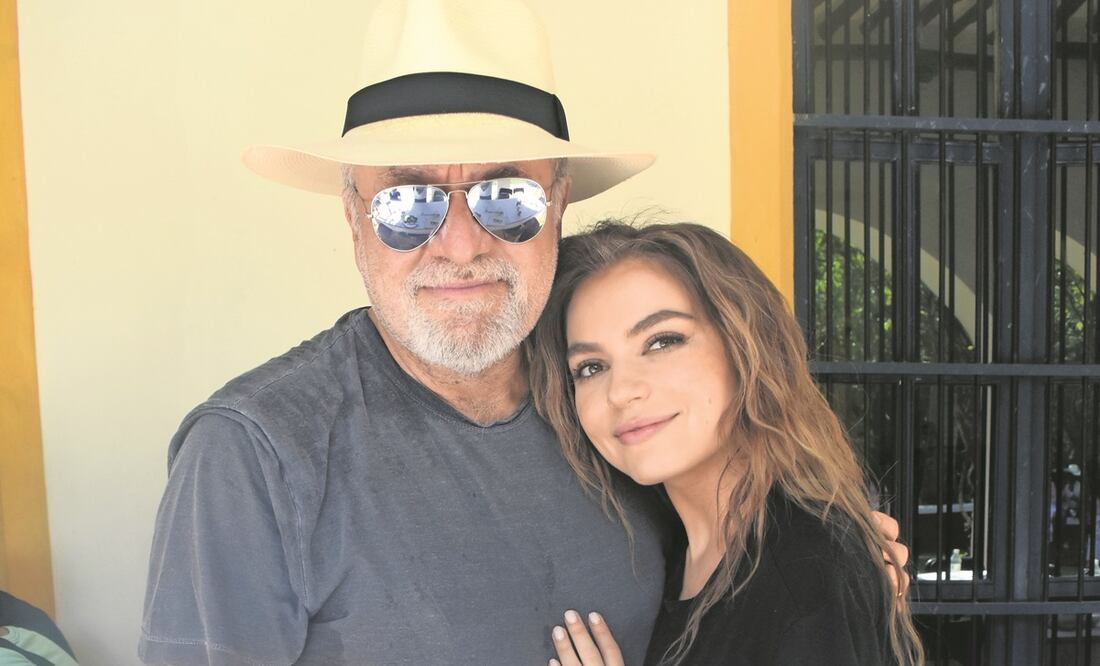 Padre e hija se encuentran grabando en Mérida la telenovela de Las Estrellas, Tierra de esperanza, Foto: Armando Pereda / EL UNIVERSAL