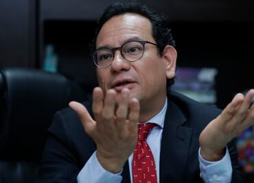 Mucio Hernández renuncia a presidencia de InfoCDMX