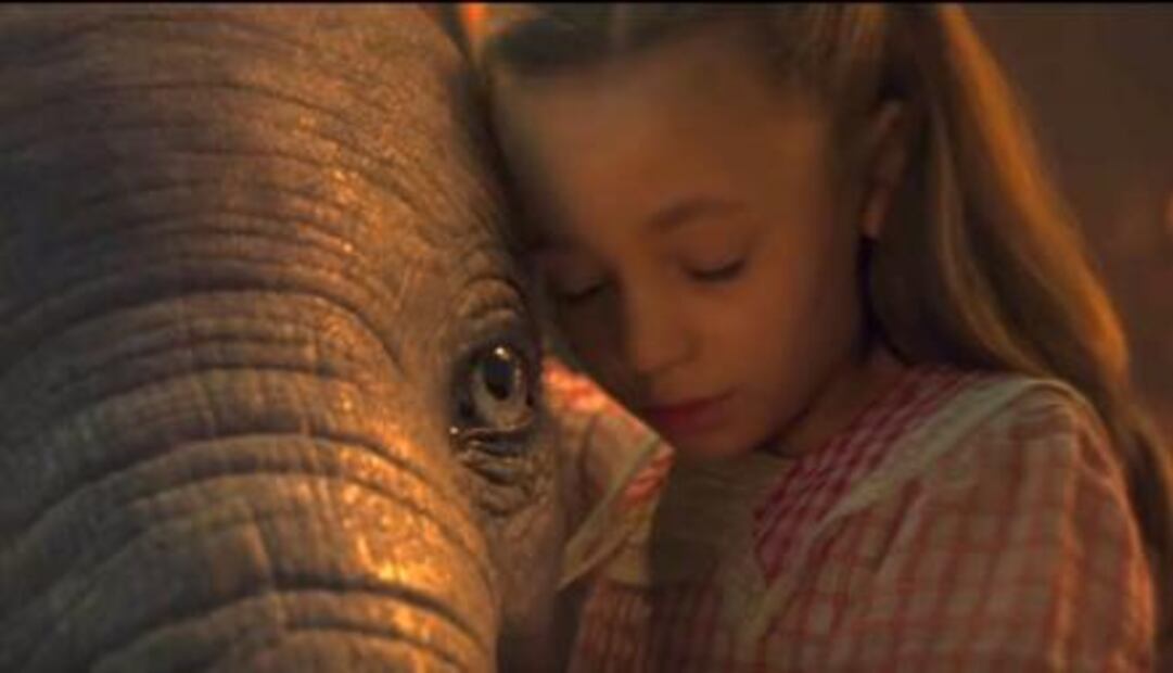 Lanzan ​primer tráiler de "Dumbo" de Tim Burton