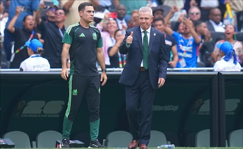 Javer Aguirre se desvivió en elogios para Rafa Márquez: 