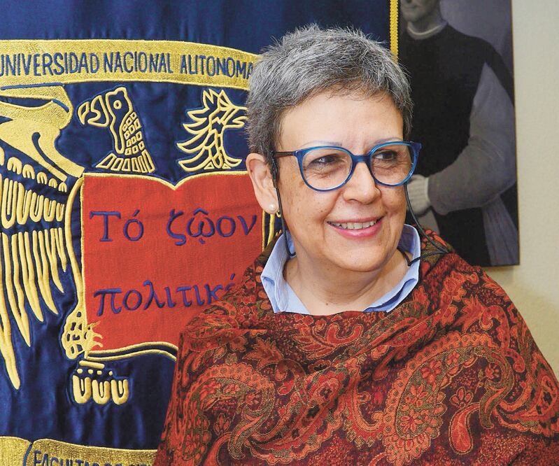 Angélica Cuéllar, directora de la Facultad de Ciencias Políticas y Sociales, destaca que tuvo una reunión espléndida y habló del futuro de la UNAM. ARCHIVO EL UNIVERSAL