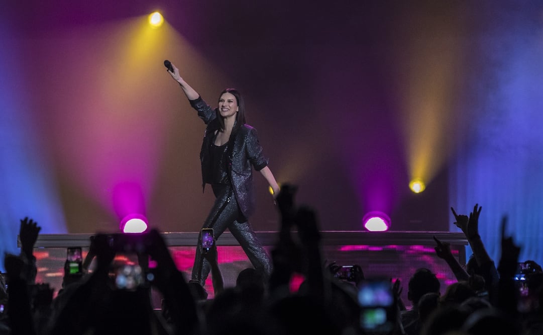 Laura Pausini ofreciendo un concierto en tiempos prepandemia. Foto: Archivo El Universal