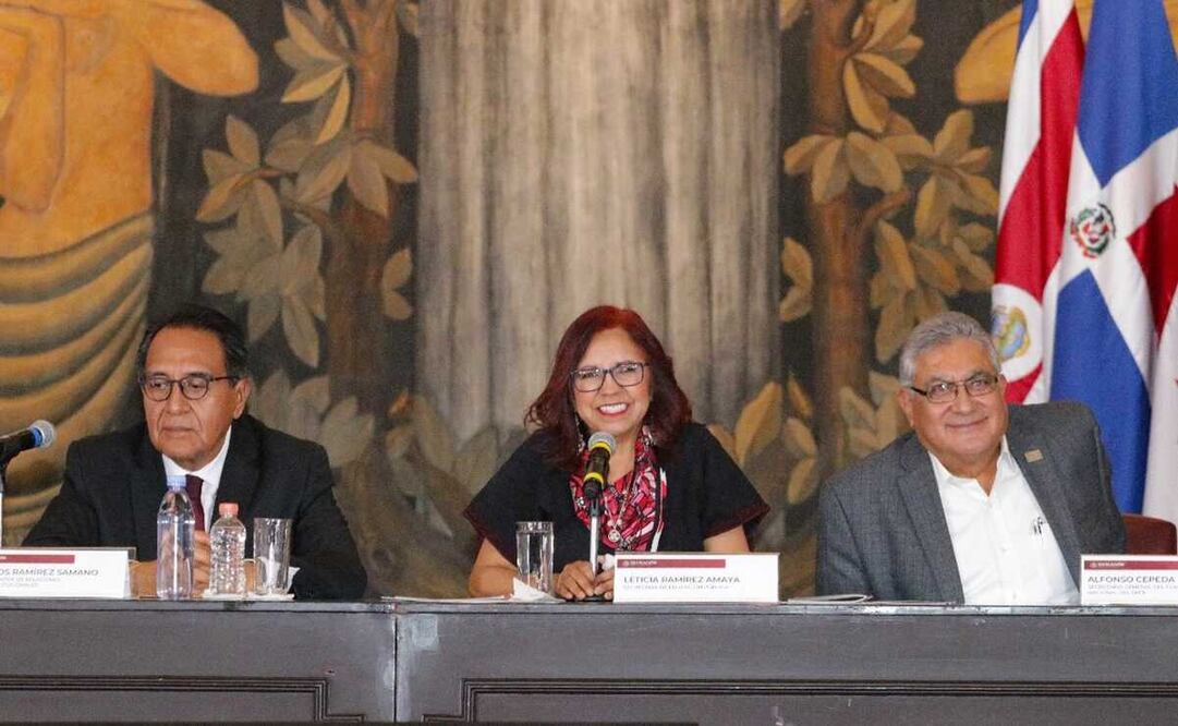 La estrategia “Si te drogas, te dañas” comenzó a implementarse en escuelas públicas y particulares de nivel secundaria y bachillerato desde el 17 de abril. Foto: Especial