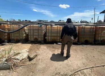 FGR asegura más de 4 mil litros de hidrocarburo en Tabasco; también decomisa un despachador y 24 contenedores