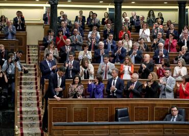 Mariano Rajoy, al borde de la destitución; oposición gana apoyo clave