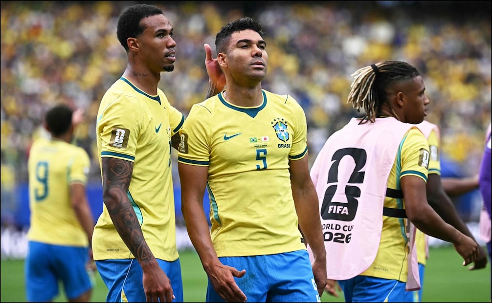 Casemiro reacciona durante un partido de la selección de Brasil en la Copa del Mundpo. FOTO: AFP