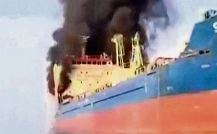 Impactan barcos en estrecho de Ormuz y suspenden tránsito