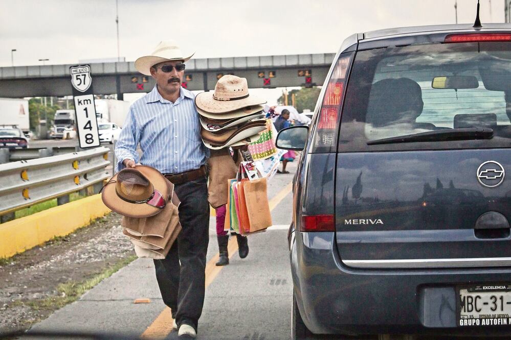 De acuerdo con la Secretaría de Turismo estatal, este rubro se ve afectado por las complicaciones de traslado en la autopista (DEMIÁN CHÁVEZ y CÉSAR GÓMEZ)