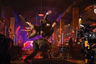 Nicolas Cage da vida a un Drácula explotador en su nuevo filme