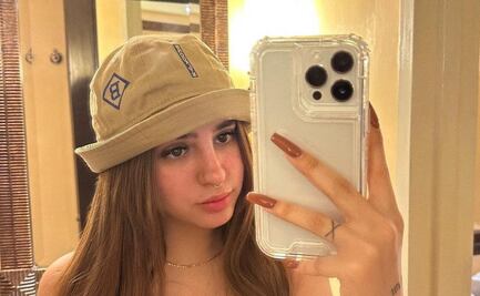 Domelipa se suma a la tendencia de las ombligueras blancas y se llevó todas las miradas