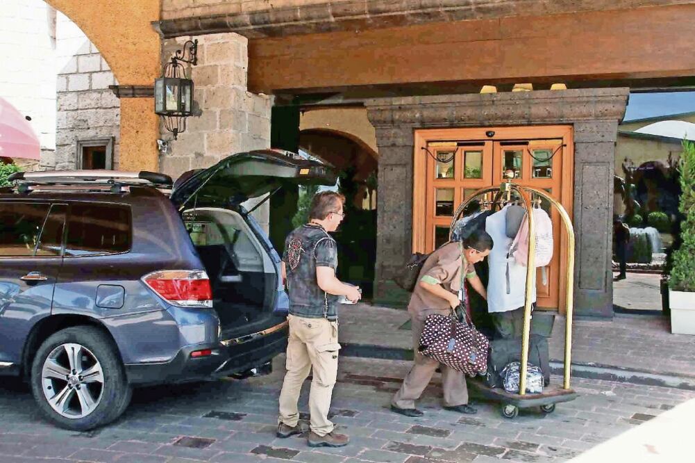 La Sectur calcula que además de los más de 4 millones de empleos directos que genera la actividad turística, hay otros 6 millones de indirectos (ARCHIVO EL UNIVERSAL)