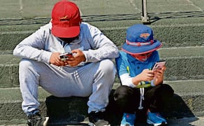 La Comisión Reguladora de Telecomunicaciones informó que hasta la noche del pasado lunes sólo se había registrado 43% del total de los teléfonos. Foto: Archivo / EL UNIVERSAL