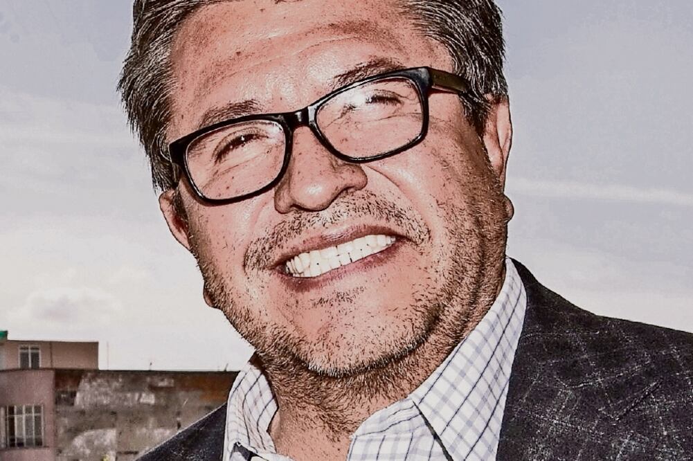 ¿Monreal busca cobijo en PRD?