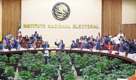 INE ordena retiro cautelar de spot del PAN en Puebla