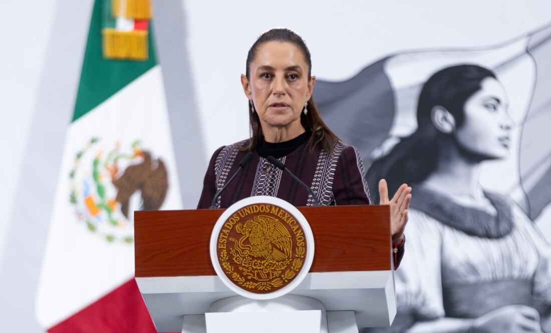 Claudia Sheinbaum en su conferencia matutina del 24 de octubre de 2025. Foto: Hugo Salvador / EL UNIVERSAL