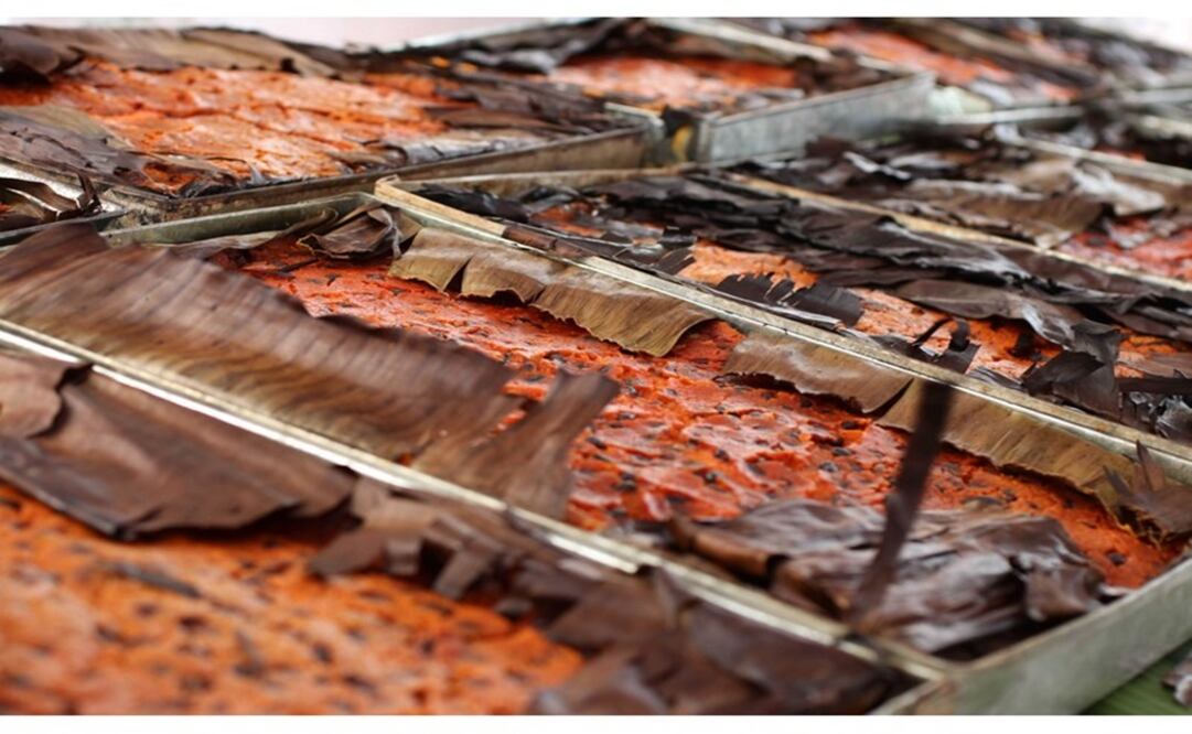 Foto: Especial El platillo tradicional de Yucatán, mucbipollos con motivo de Día de Muertos llega a México   