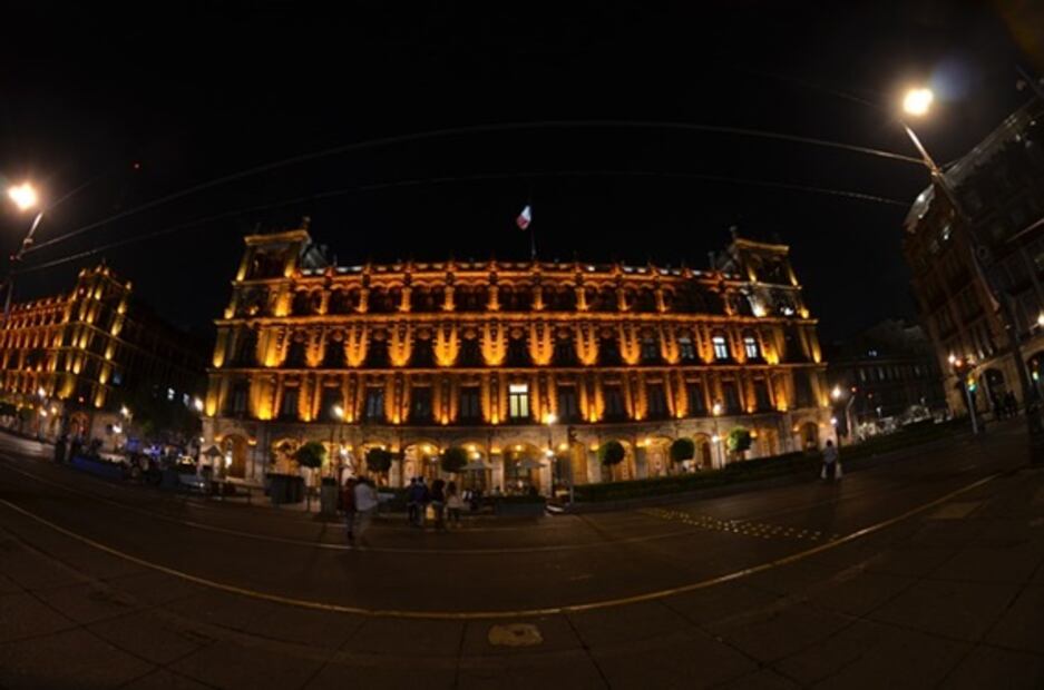 Lugares para ver hoy la luna llena en la Ciudad de México