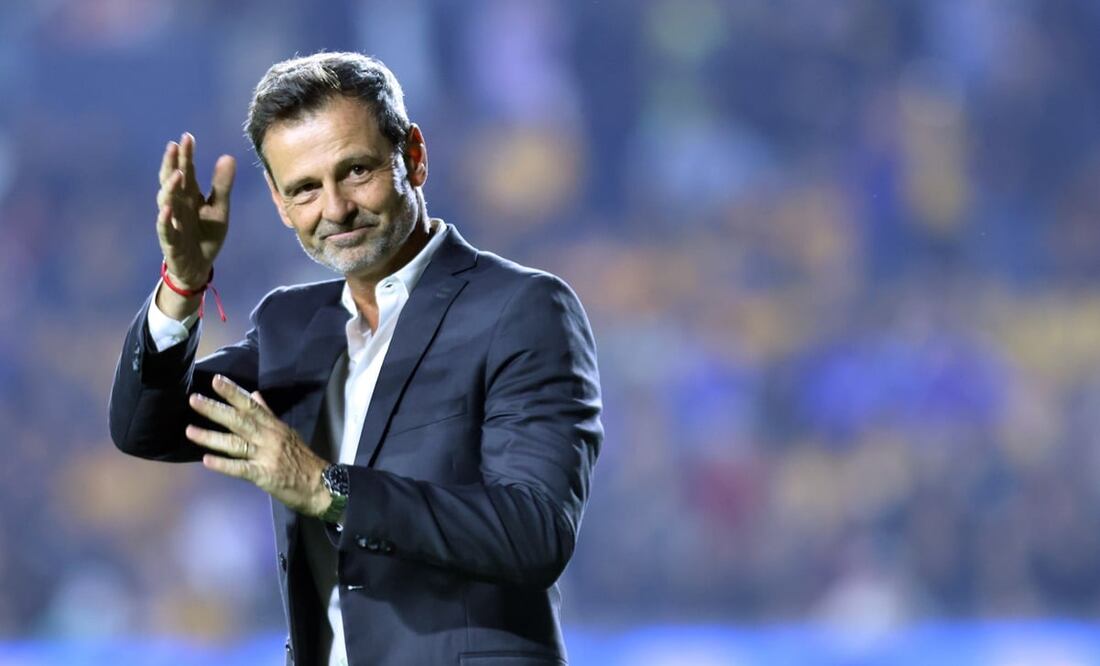 Diego Cocca en el Estadio Azteca dirigiendo a Tigres / Foto: Imago7