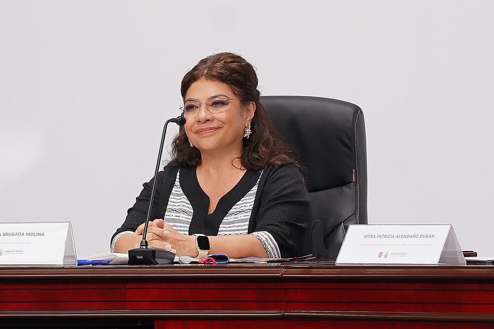 Clara Brugada defiende seguridad en la CDMX a pesar del asesinato de sus colaboradores. Foto: EFE