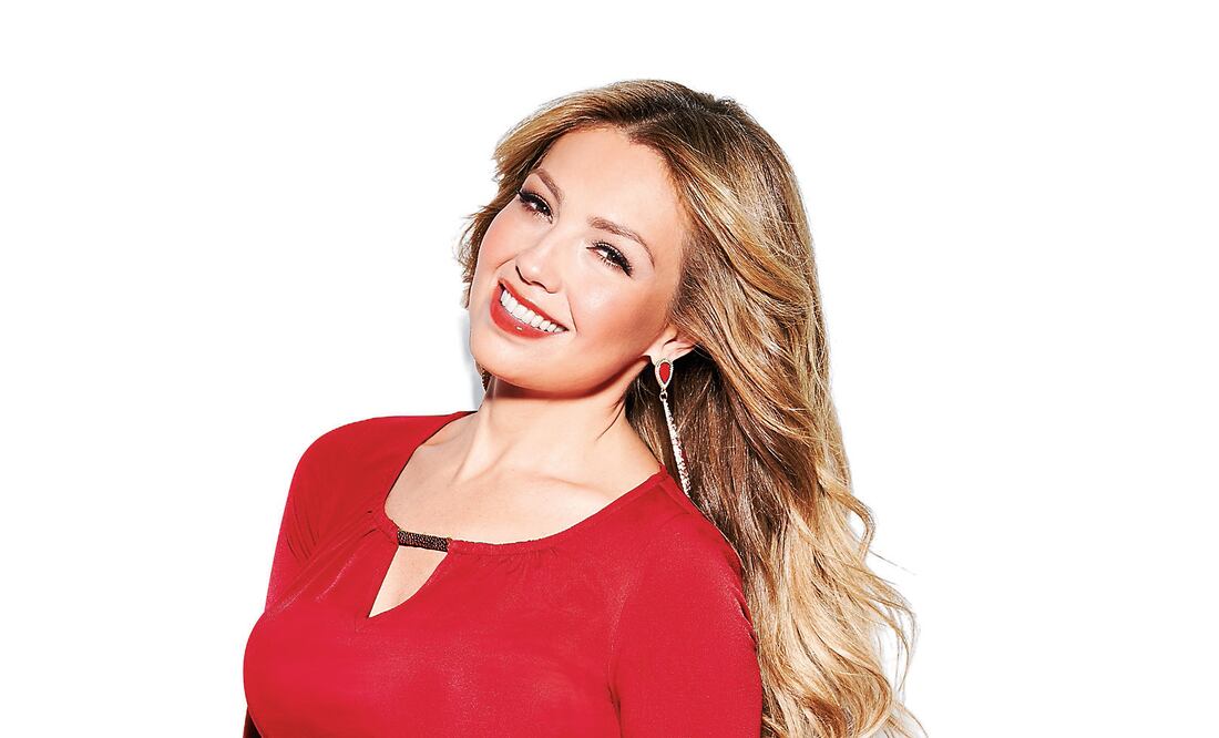 La actriz mexicana comentó que el año próximo traerá su línea de ropa al paísFoto: AP/MACY ’S