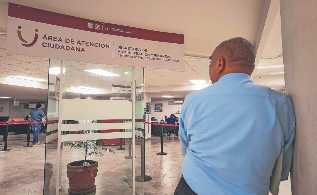 La propuesta detalla que la Secretaría de Finanzas constituirá un fideicomiso para recibir y administrar los recursos que deriven de los derechos por la licencia permanente. Foto: de LUIS CAMACHO. EL UNIVERSAL
