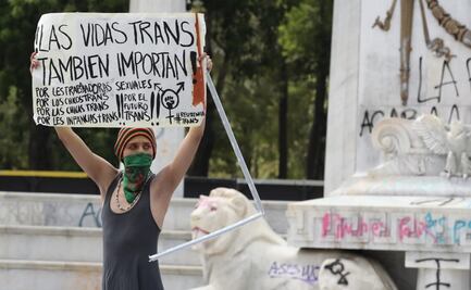 Marcha en la CDMX, con pintas y saqueos