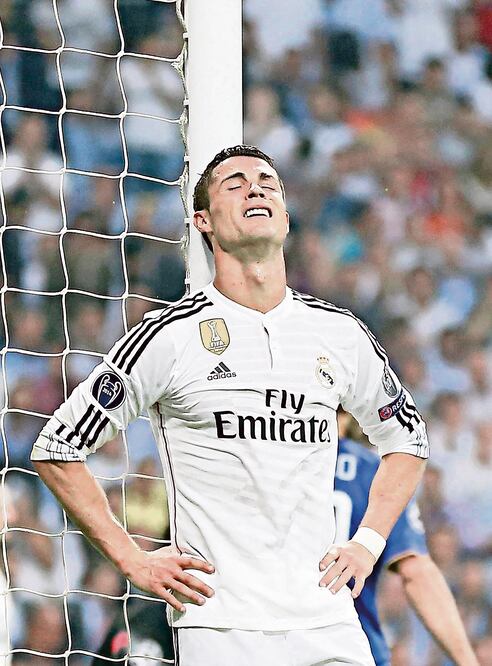 Los jugadores del conjunto merengue han terminado mal 2015 (DANIEL OCHOA DE OLZA. AP)