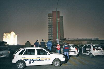UNAM suspende a vigilantes por video de estudiante Axel