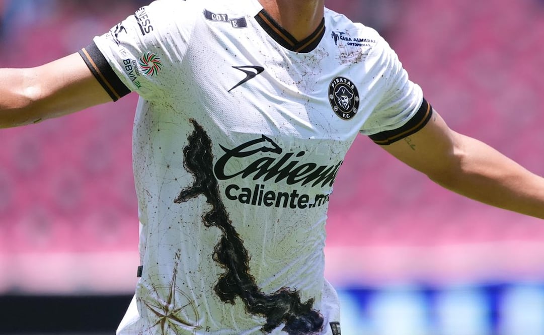 Muere futbolista del Piratas FC en entrenamiento / Foto: Imago7