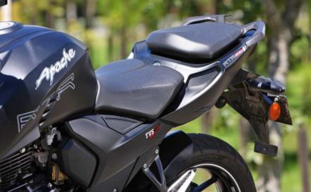 Un buen primer paso en la TVS Apache RTR 200