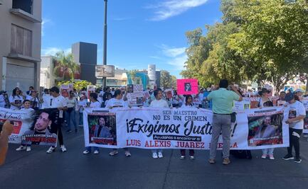 En vísperas del Día del Maestro, marcha por aparición de profesor de primaria privado de la libertad en Culiacán