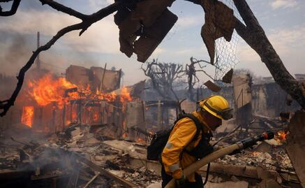 Totalmente controlados, incendios en Los Ángeles luego de tres semanas; dejaron decenas de muertos y miles de desplazados
