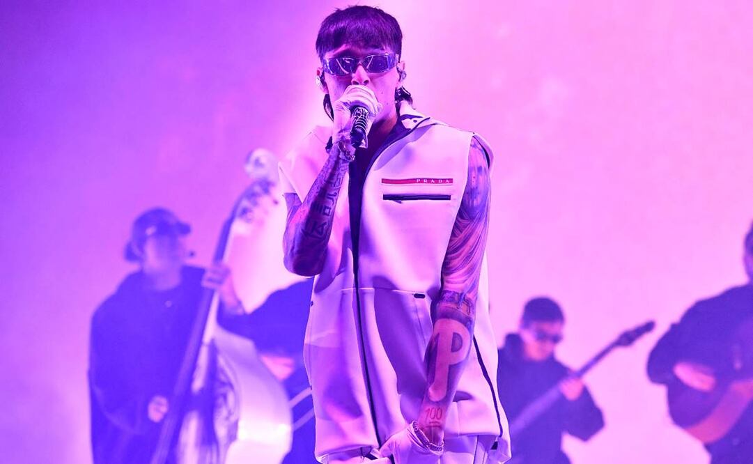 Peso Pluma no solo ha conquistado la industria de la música, también las plataformas digitales. Foto: AFP